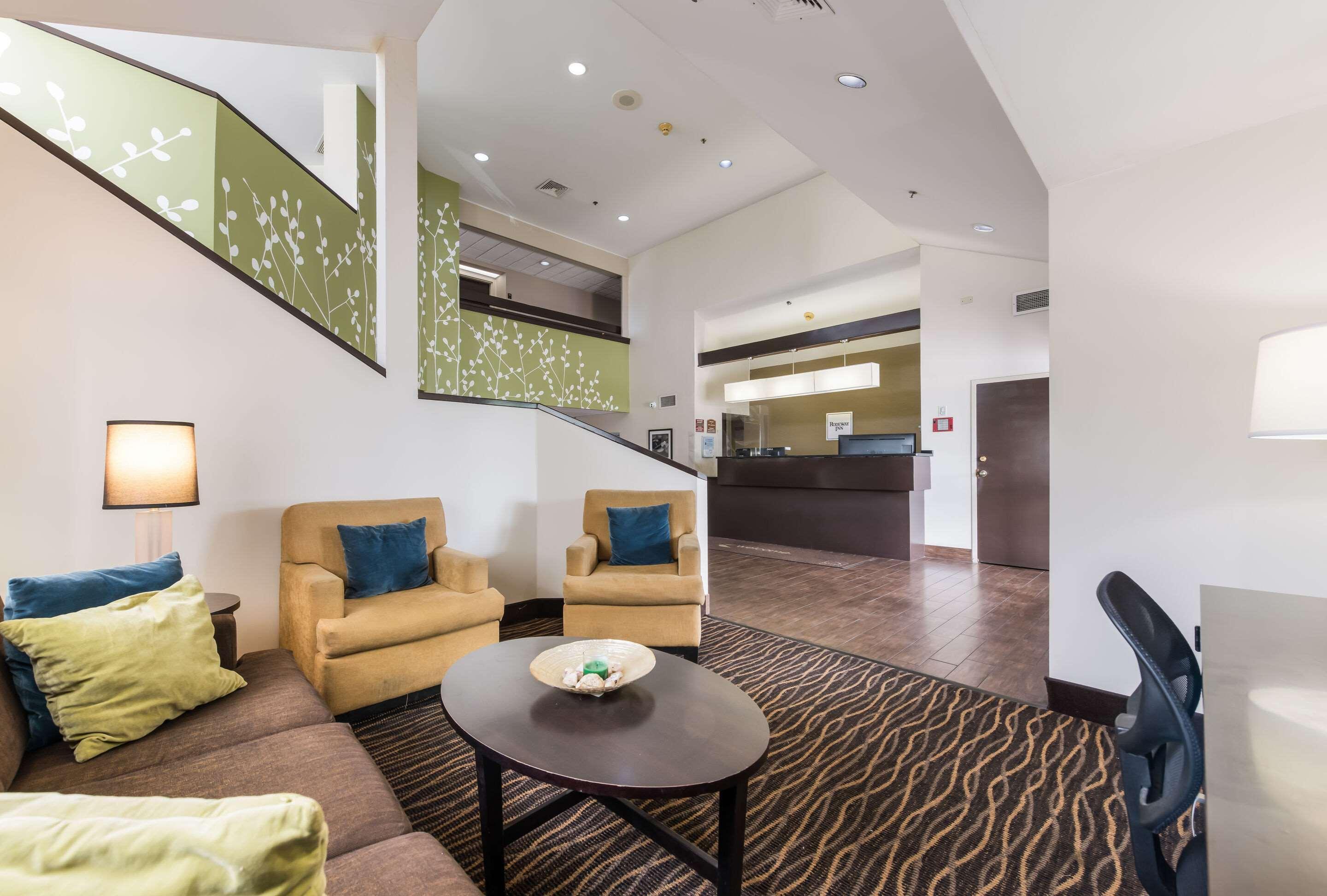Hotel Rodeway