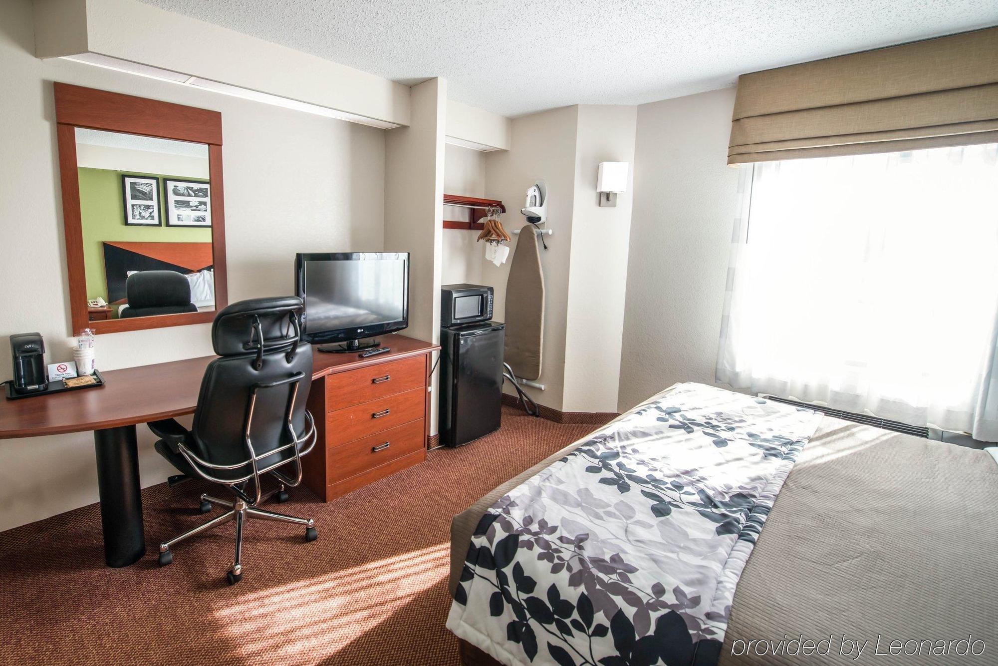 Rodeway Hotel