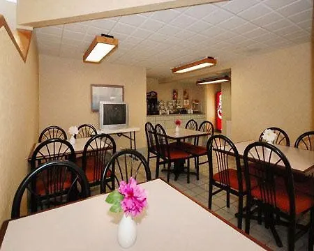 Rodeway Inn 